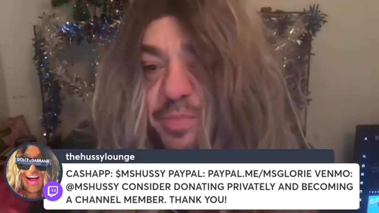 My maid stole my scarf!