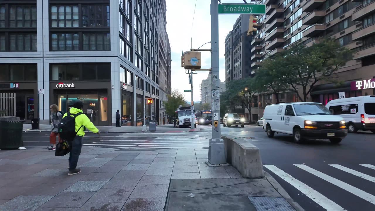 🗽 NYC Live 🔴 Walk (Chat on YouTube)