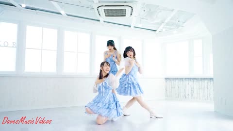 Kate Bush. Rocket Man (I Think It's Going to Be a Long, Long Time)