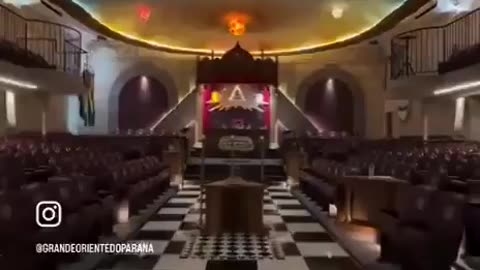 Pay No Attention to the 24-second Mark of this Freemason Lodge Tour
