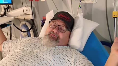 live from bsw #ourtruckinglife #truckesvlogs #reallifetruckers #longhaultrucker #food #fishn #funny