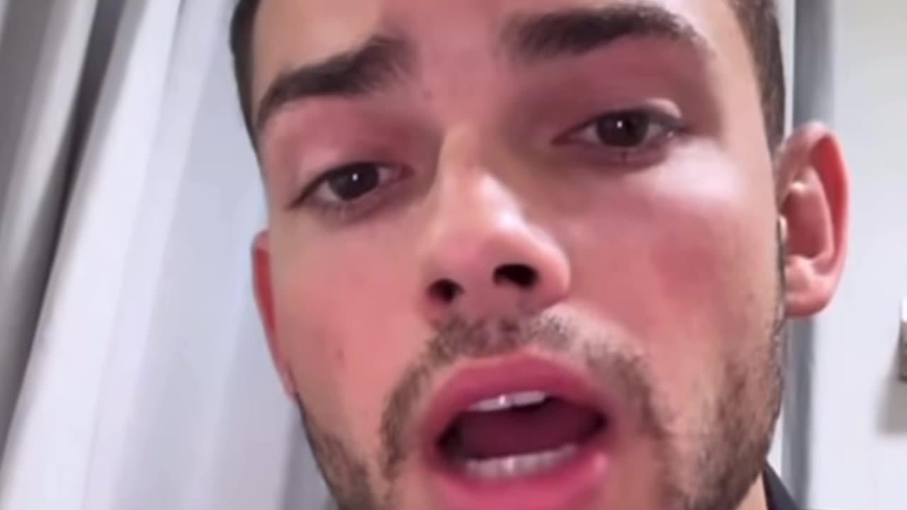 Gaza back in business, executing their own people in the street.