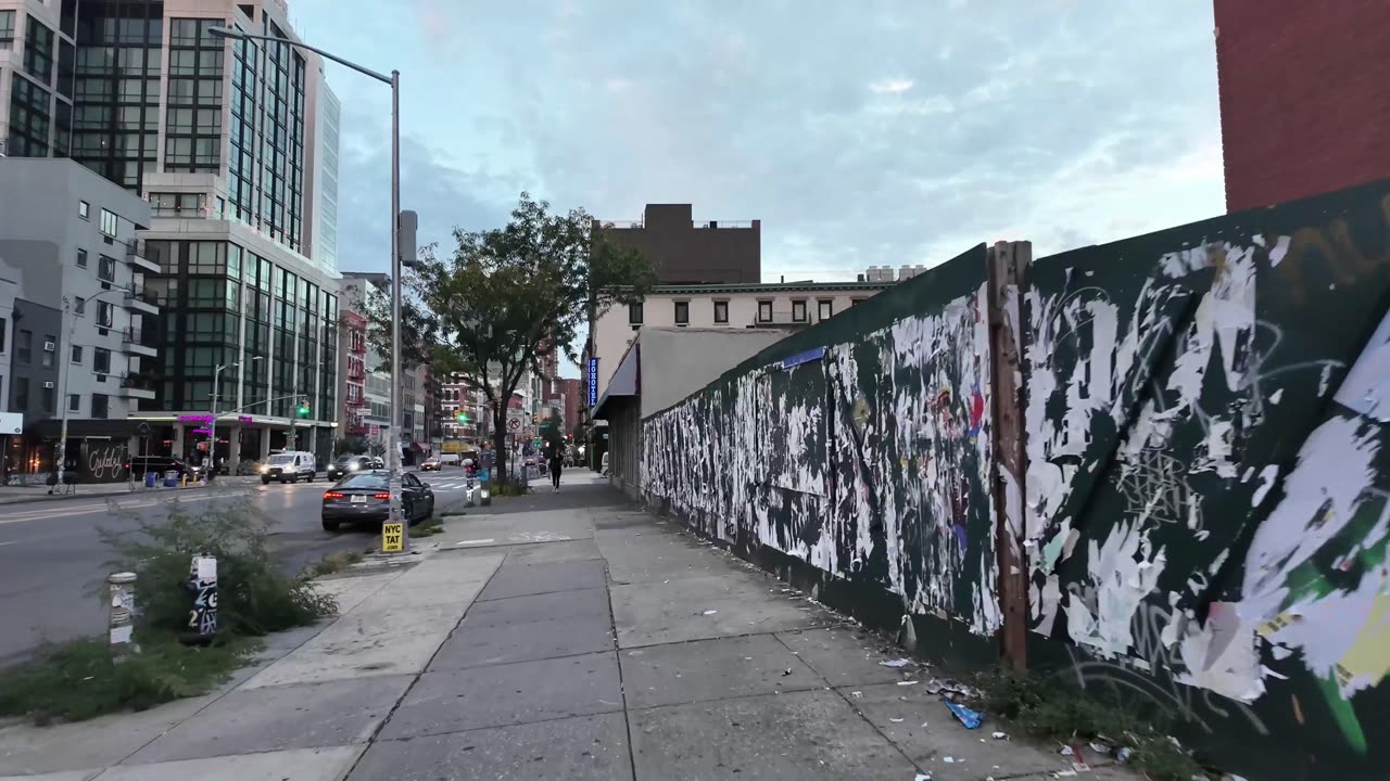 🗽 NYC Live 🔴 Walk (Chat on YouTube)