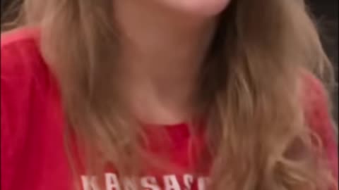 Taylor Swift's Makeup-Free Reveal in Eras Tour Docuseries Trailer