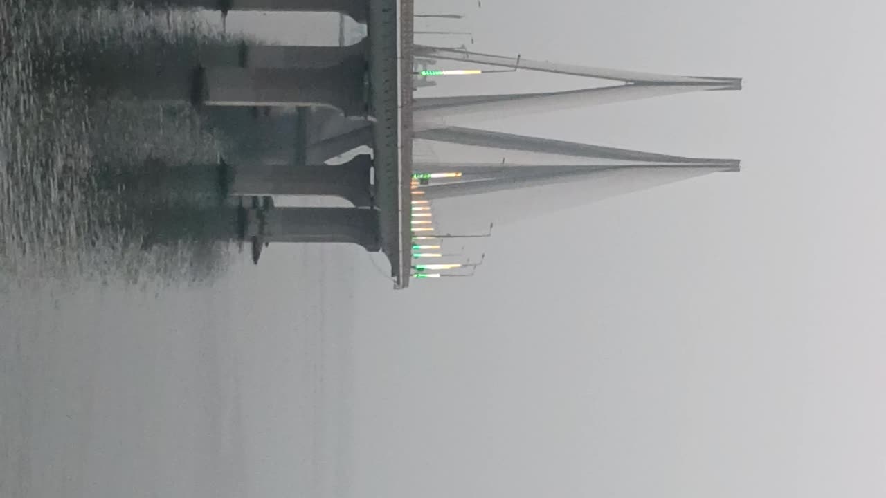 Mumbai Bandra Bridge Overview