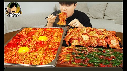 ASMR MUKBANG | fire noodle ramyeon, kimbap, kimchi recipe ! eating