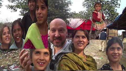 20, Foreigner Gives 3 Lakhs to Pakistani Refugees In