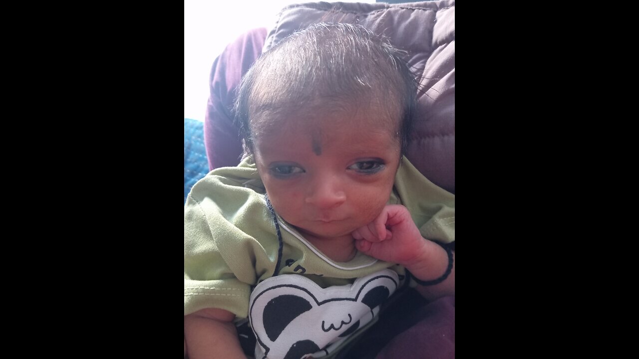 My cute baby 😍🍼 playing with me 💖😍