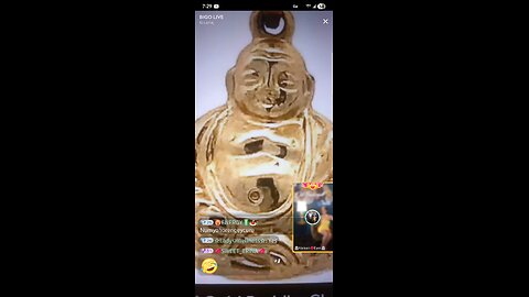 MOET FACE WHEN HE PUTS THAT GOLD MAKEUP ON 🤣🤣