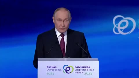 Russian President Vladimir Putin speaks at Moscow-held annual energy conference in Moscow - October 16, 2025