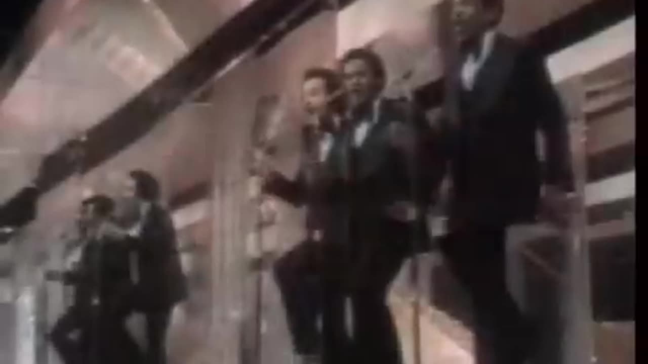 Midnight Train to Georgia, Gladys knight and the Pips