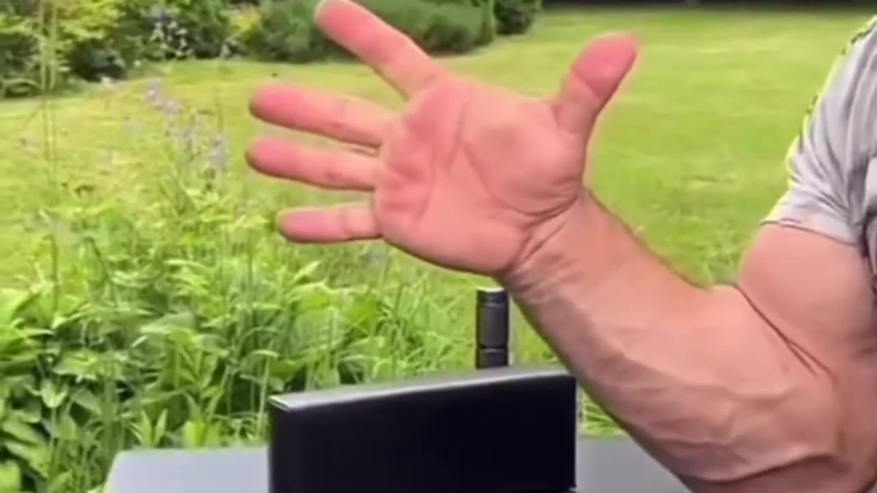 Levan Makes Denis Cyplenkov's Hands Look Small... Until THIS!