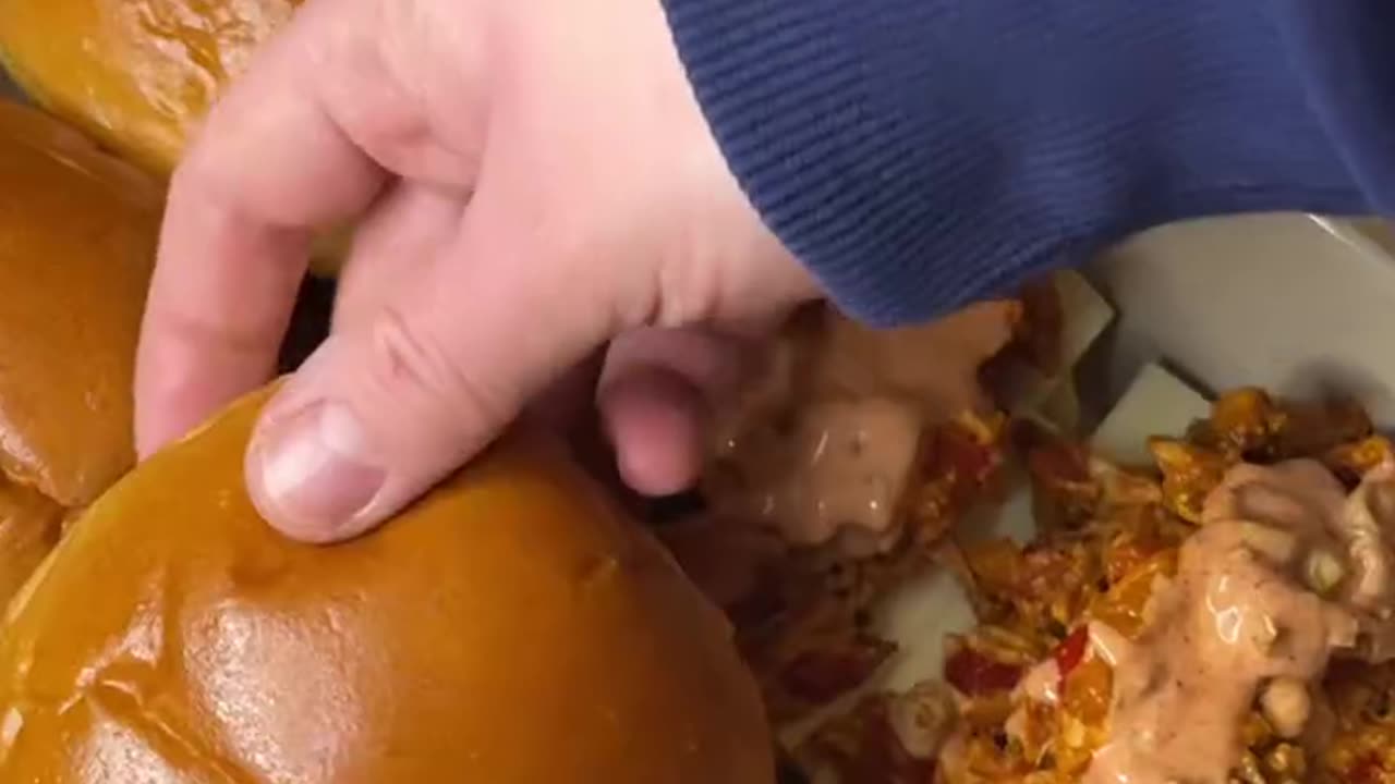 Esy chikken bun