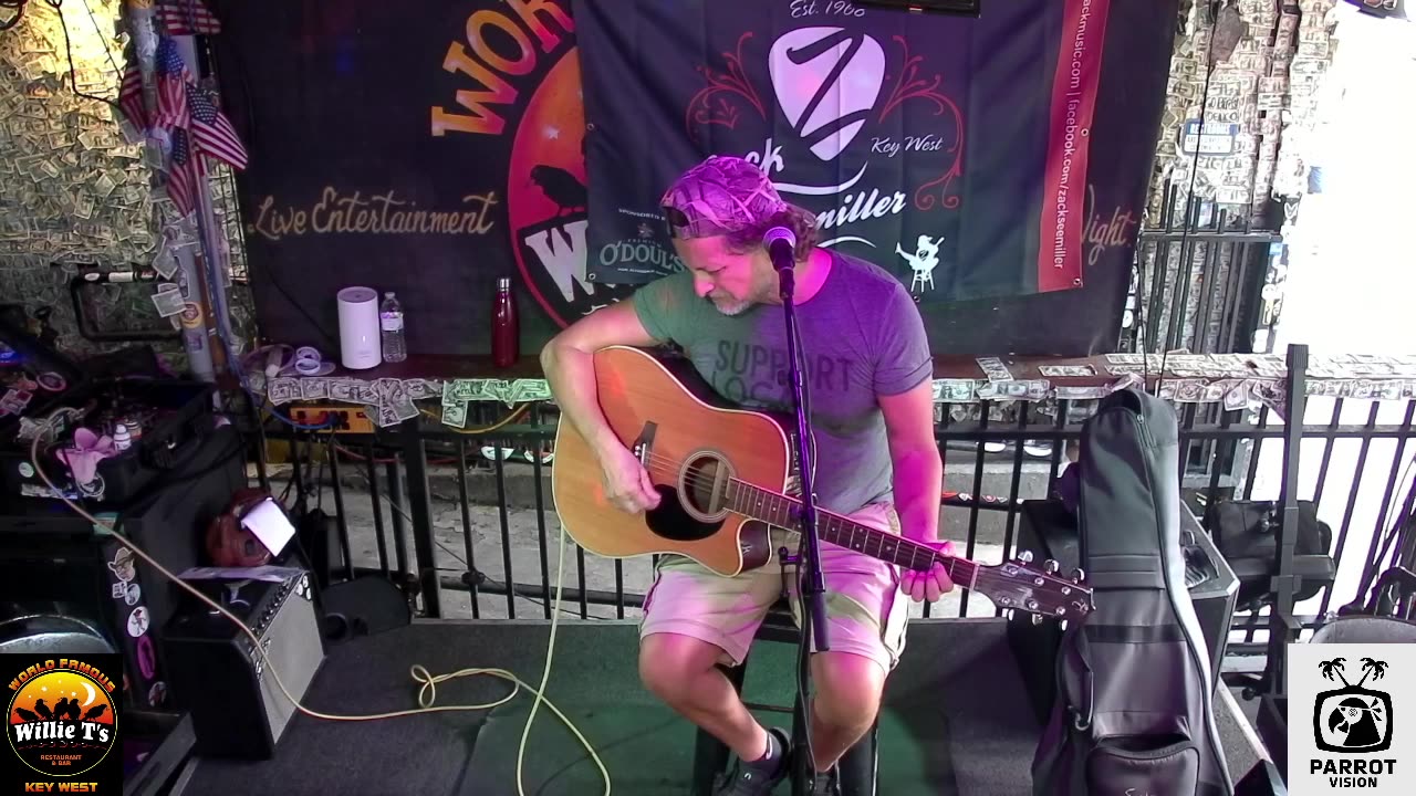 LIVE Music Everyday!