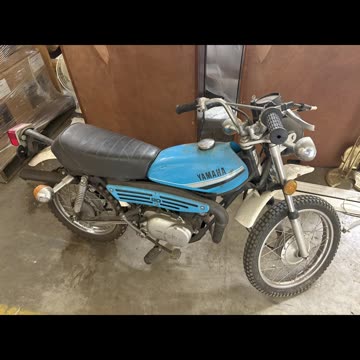 Short - My dad's old Enduro 80, he rode this growing up
