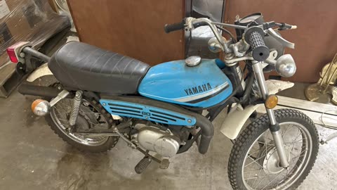 Short - My dad's old Enduro 80