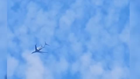 🛸😱 Passenger Plane Has Close Encounter with UAP! | TheTruthAbove