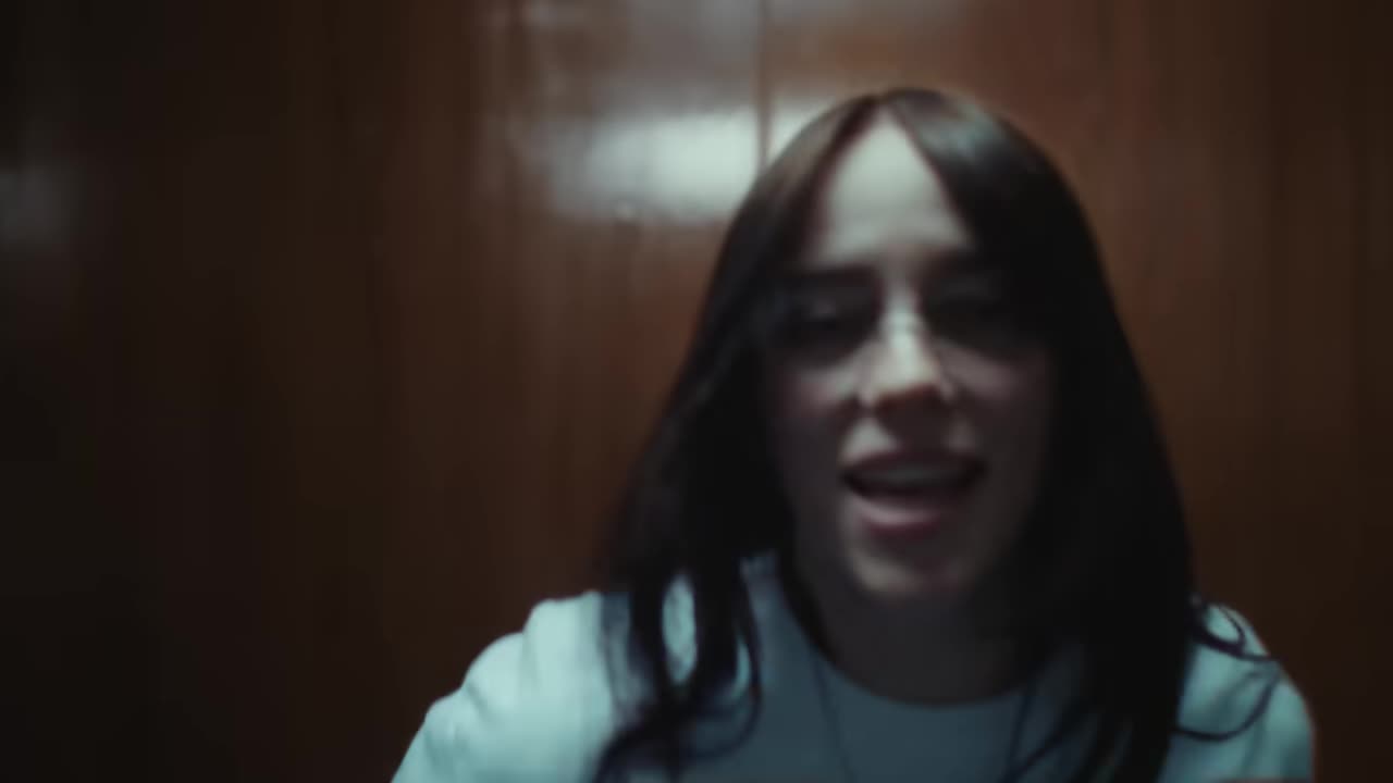 Billie Eilish - BIRDS OF A FEATHER (Official Music Video)