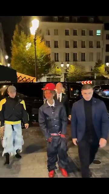 Will smith’s son Jaden smith spotted in Paris