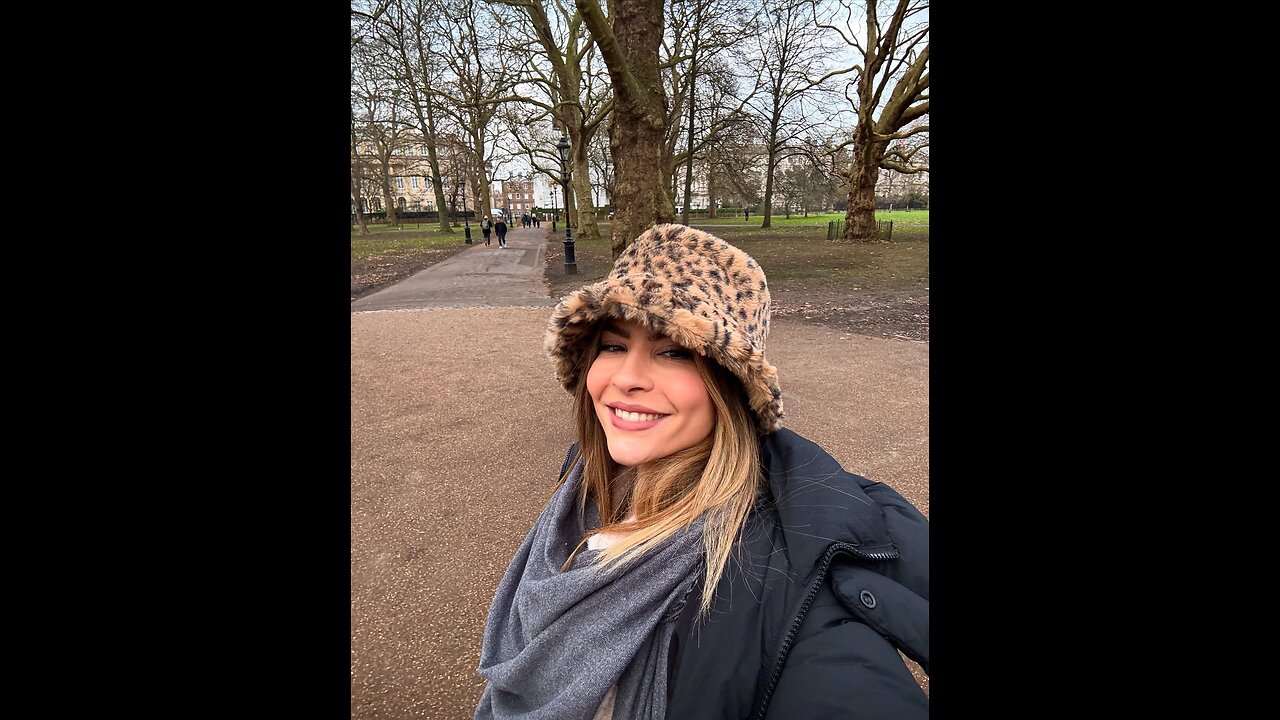 Η Γέννηση Μίας STAR | Effimiar