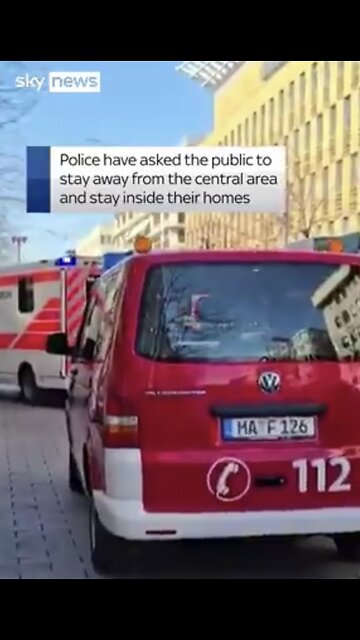 DRIVER USE SUV TO PLOUGH🚏🛗🚙📸🚨🚑DOWN PEDESTRIANS IN MANNHEIM GERMANY🌇🇩🇪👮🚔👮‍♂️💫