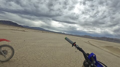 Riding at the dry lake with @ Motoweasel; Motovlog 22