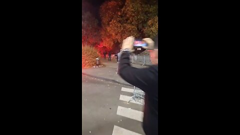 🇷🇸Mass protests in Serbia's largest cities turned into riots overnight.