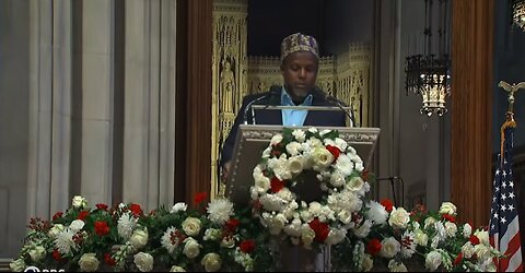 Muslim praying to Allah Trump attends post-inauguration prayer