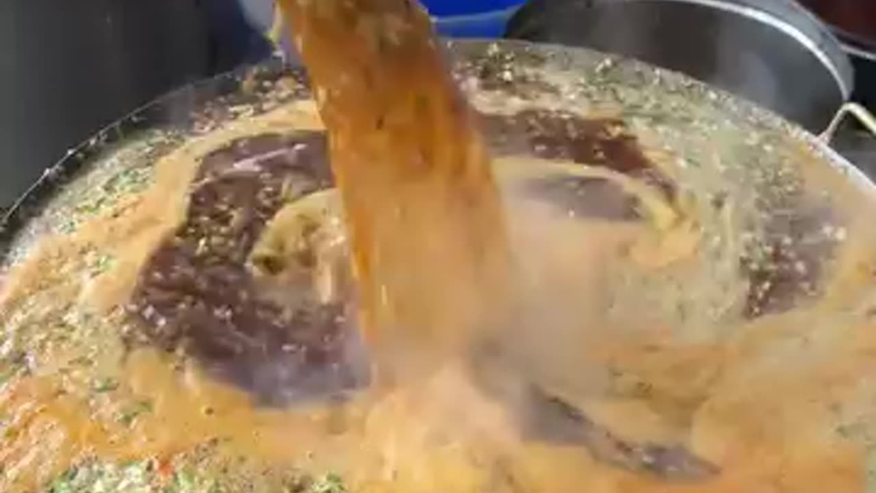 Bulk Making of Manchow Soup in Delhi