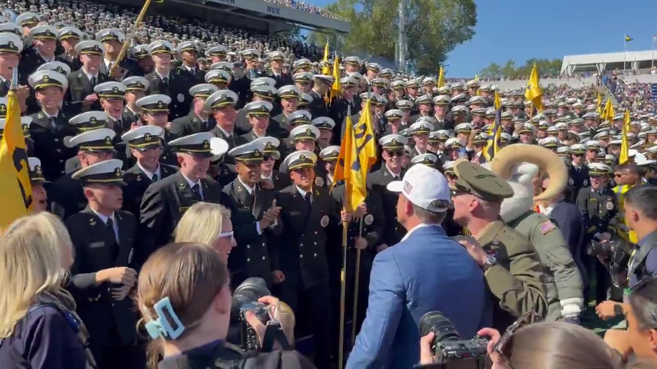 THE MIDSHIPMAN WENT CRAZY FOR PETE HEGSETH AT THE NAVAL ACADEMY!!!