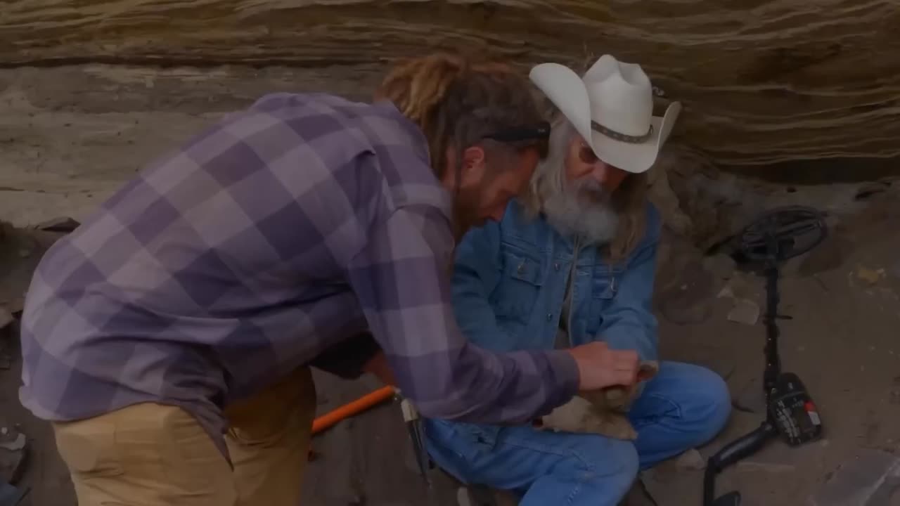 SOMETHING TERRIBLE HAPPENED TO DUAN OLLINGER FROM THE BLIND FROG RANCH