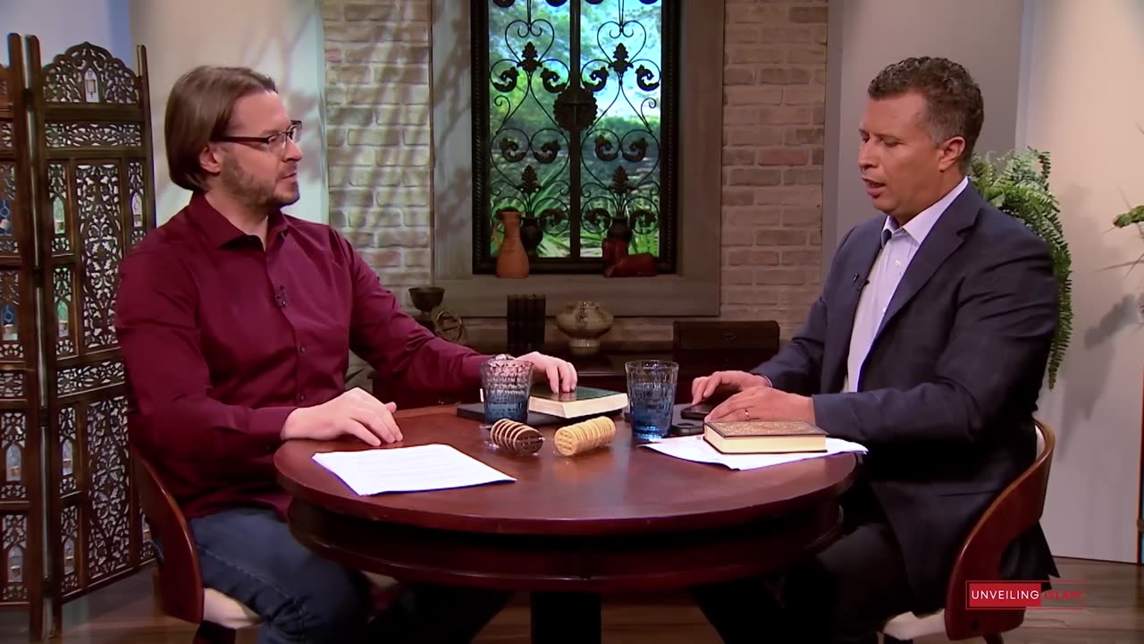 Ex-Muslim Testimony, Why I Left Islam To Follow Christ | Brother Rachid | David Wood