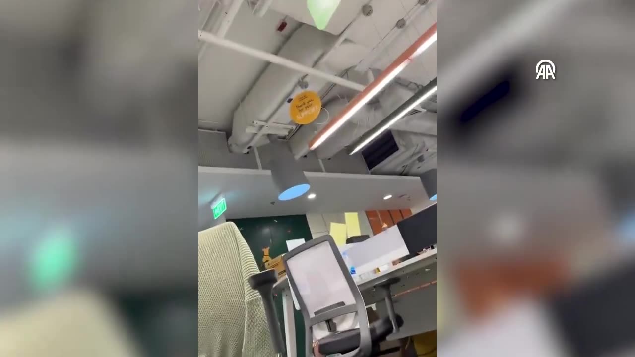 🚨𝐁𝐑𝐄𝐀𝐊𝐈𝐍𝐆:7.7 magnitude earthquake Thailand