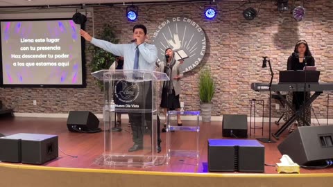 🍂🍁 Pastor Santiago Laboriel 🍁🍂Invitado especial de nuestra iglesia hermana🍂 Puente de Vida MLLF 🍂