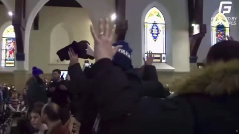 Anti-ICE protesters storm a church in St. Paul, Minnesota