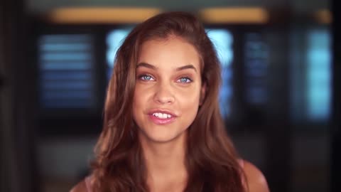 Women's brains contain more "mirror neurons."