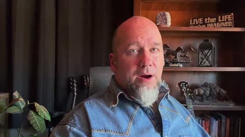 Zionists think he is one of them