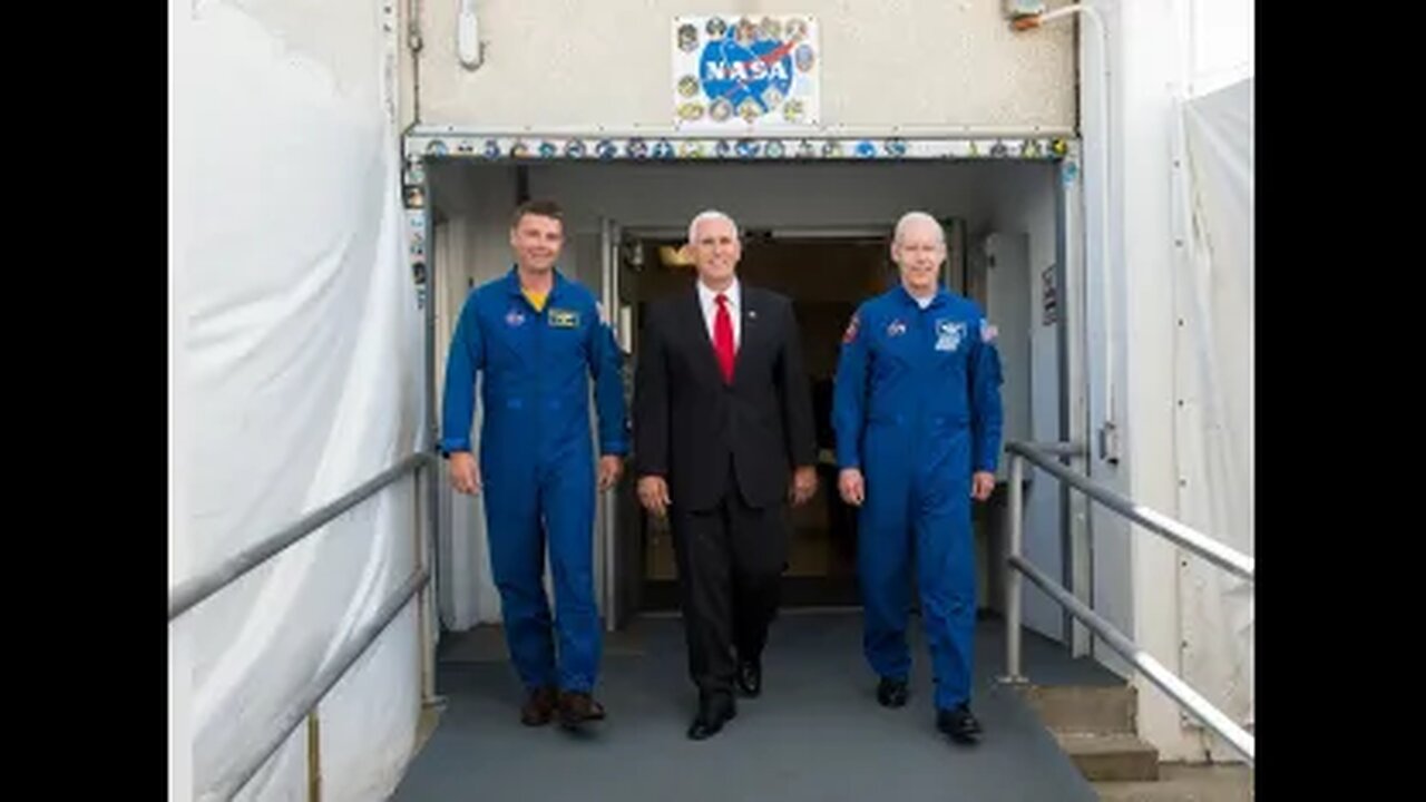 GREGORY REID WISEMAN DEBUNKS 🎑❌ THE MOON LANDINGS IN FREUDIAN SLIP