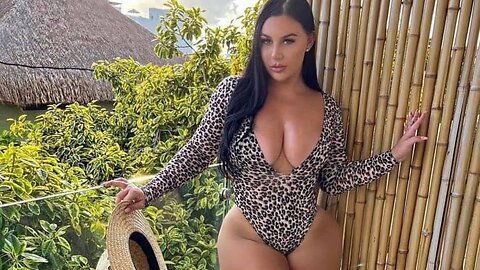 Loulabellee Hot Booty Sexy Body Help Me Choose Ultimate Dubai Try On Haul