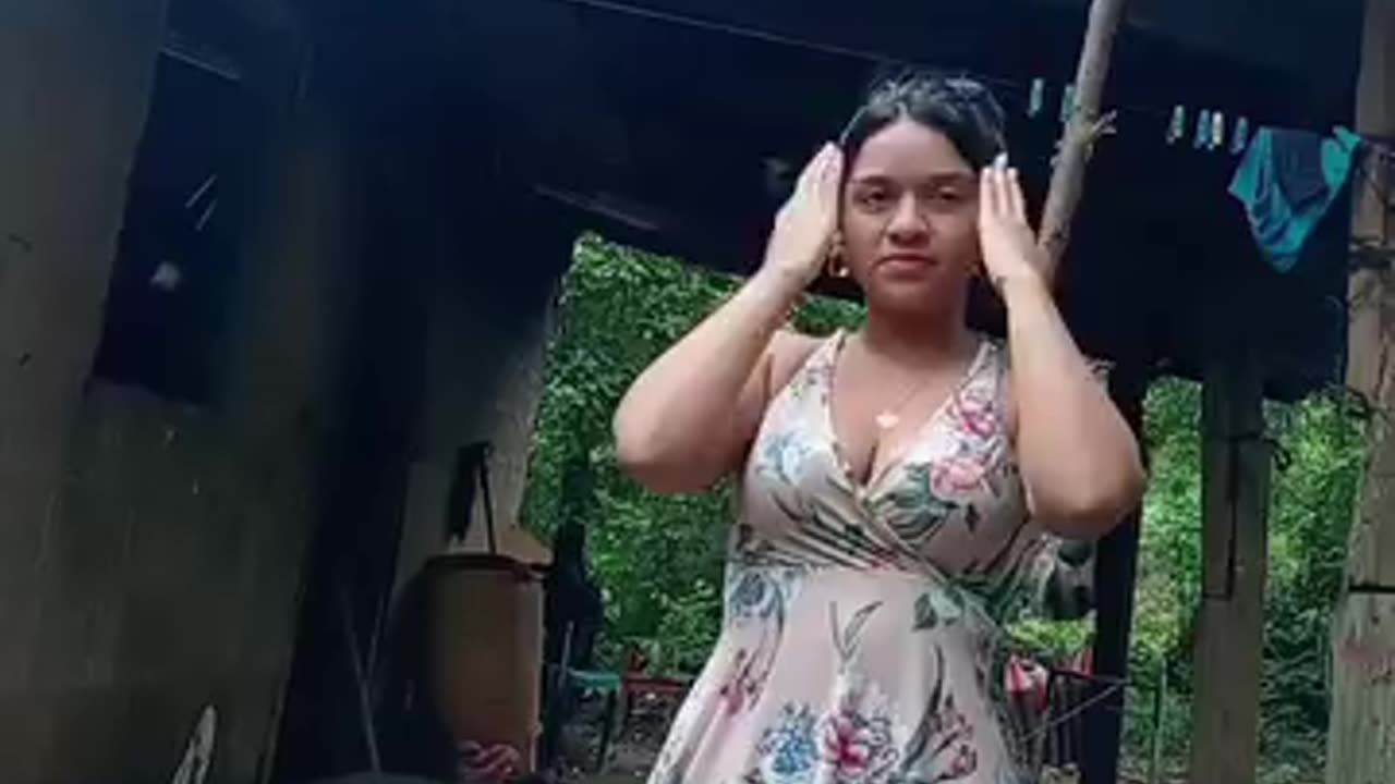 Hot Girl
