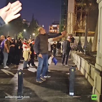🇬🇪🚨 Protestas masivas y represión policial tras elecciones locales en Georgia