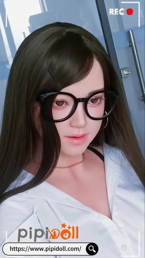 Sanfte und verträumte Puppenästhetik.