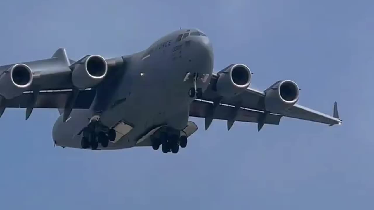 💥BOOM💥 US Trans. Command prepares to deploy 10,000 active-duty troops to the border