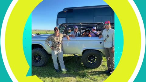 Sweet CORNtine w/ Luke Bryan 🌽 Hot 20 | CMT