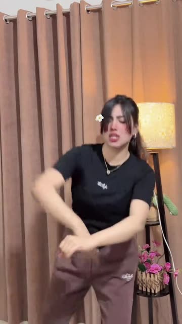 Bangladeshi most beautiful viral item girls Islamnur ka live show