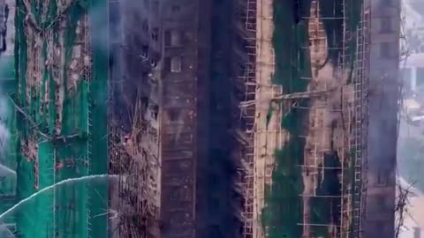 Zjarri në rrokaqiejt e Hong Kongut: Kishte problem sistemi i alarmit!