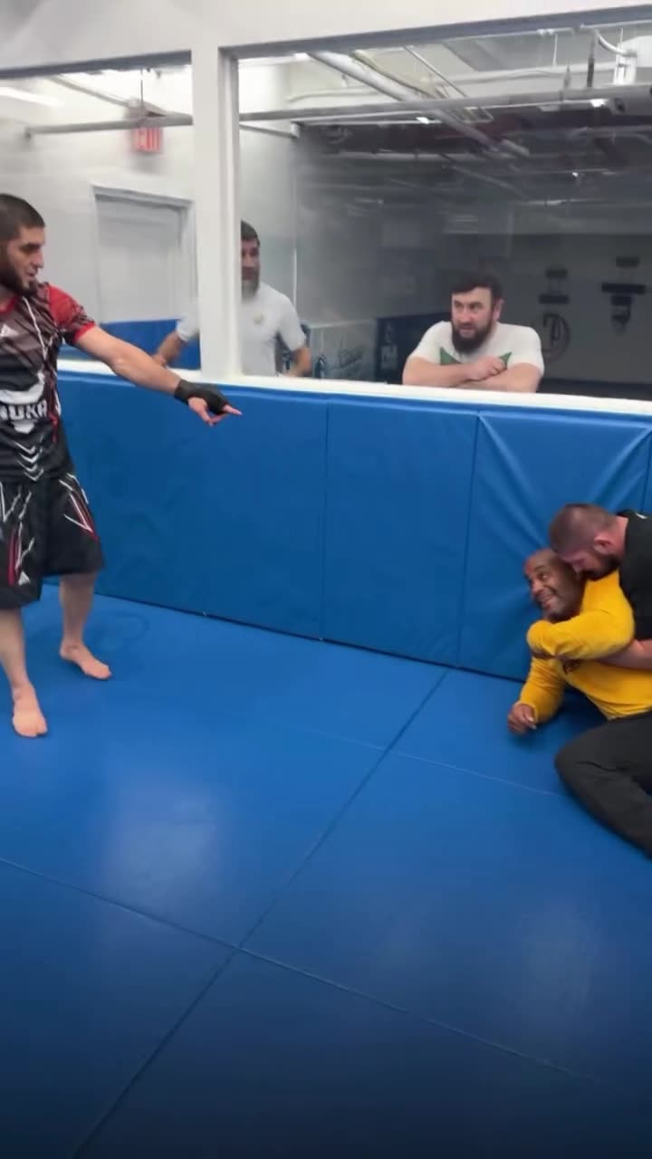Islam Makhachev Trolls Daniel Cormier While Khabib Holds Him Down