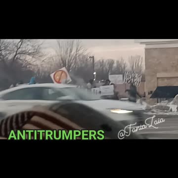 ANTITRUMPERS PROTESTING ACA FREE HEALTHCARE