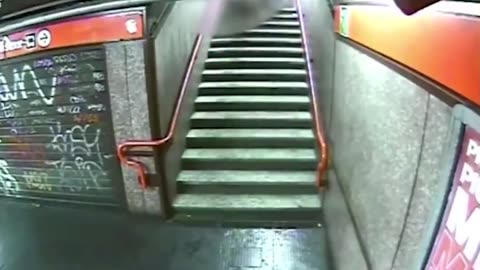 Milan Subway Robbery Gang: Three Suspects Arrested for Pack Attacks