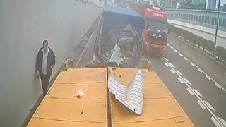 This is why you should stay off your phone while driving.